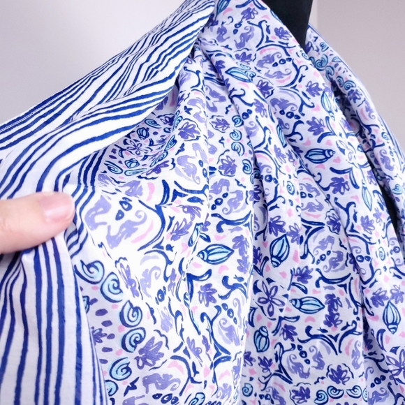 NWT VINEYARD VINES white blue seahorse print tassled cotton wrap scarf - Picture 3 of 5